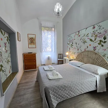 Rome Garden House-2